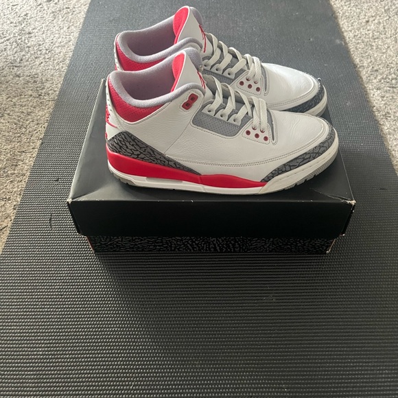 Air Jordan 1 Mid Big Kids Nike Kids Air Jordan Sneakers - White and Red